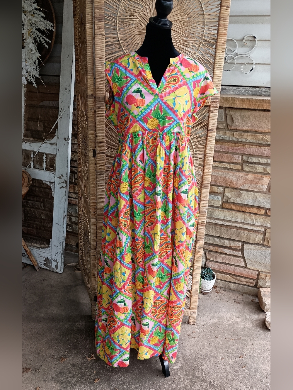 Briton Court Vibrant Yellow Tropical-Print Maxi Dress with Flutter Sleeves_Small - Picture 3 of 8